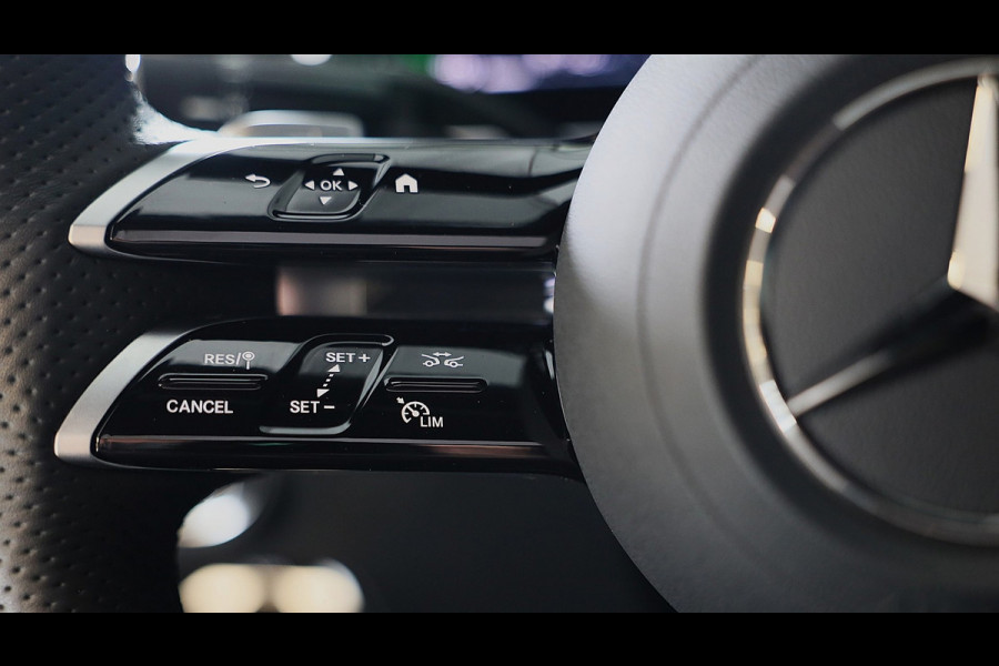 Mercedes-Benz CLE Coupé 300 e AMG 53 Look / Burmester / Head Up / 360 Camera / Memory / Elek Stoelen / Acc / Open Pano / 19 Inch