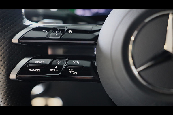 Mercedes-Benz CLE Coupé 300 e AMG 53 Look / Burmester / Head Up / 360 Camera / Memory / Elek Stoelen / Acc / Open Pano / 19 Inch