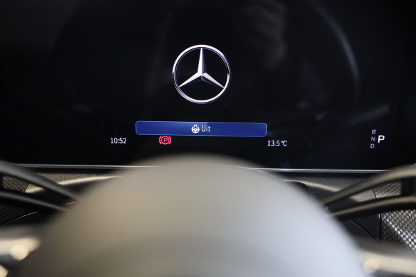 Mercedes-Benz CLE Coupé 300 e AMG 53 Look / Burmester / Head Up / 360 Camera / Memory / Elek Stoelen / Acc / Open Pano / 19 Inch