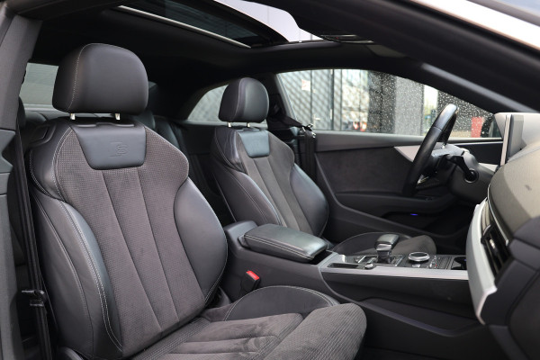 Audi A5 Coupé 2.0 TFSI ultra Launch Edition | NAP! | PANO | S-LINE | STOELVERWARMING | DIGITAL | SFEER | CAMERA |
