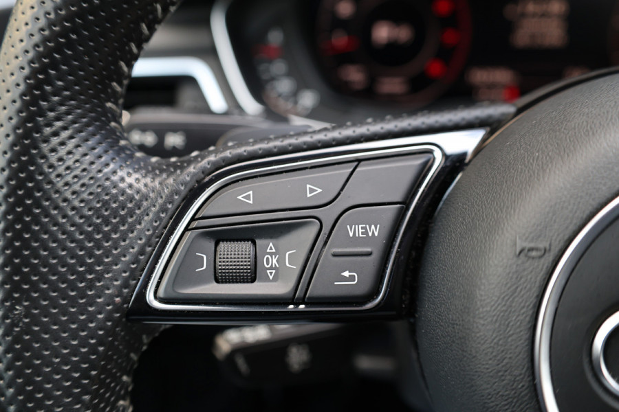 Audi A5 Coupé 2.0 TFSI ultra Launch Edition | NAP! | PANO | S-LINE | STOELVERWARMING | DIGITAL | SFEER | CAMERA |