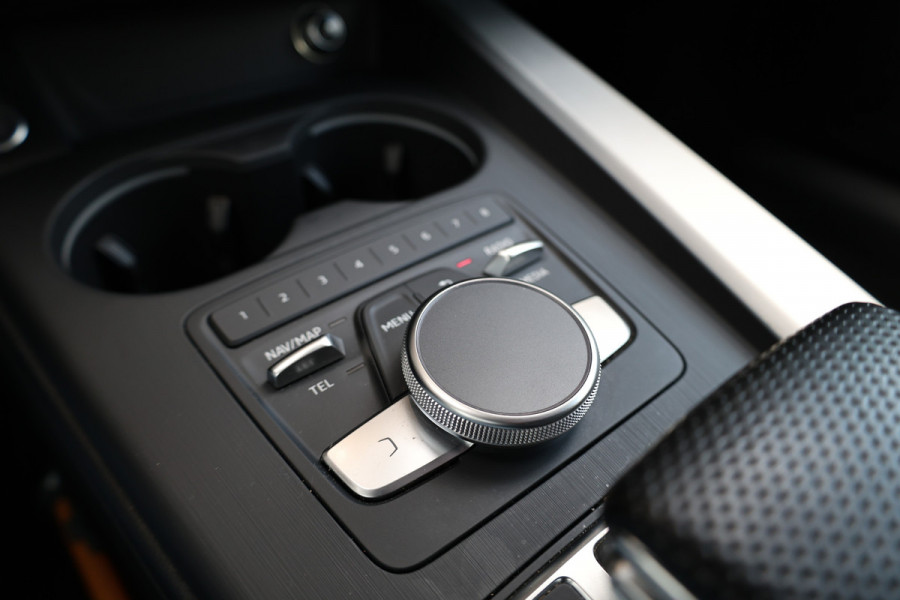 Audi A5 Coupé 2.0 TFSI ultra Launch Edition | NAP! | PANO | S-LINE | STOELVERWARMING | DIGITAL | SFEER | CAMERA |