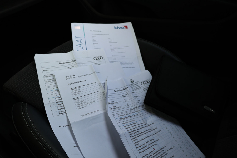 Audi A5 Coupé 2.0 TFSI ultra Launch Edition | NAP! | PANO | S-LINE | STOELVERWARMING | DIGITAL | SFEER | CAMERA |