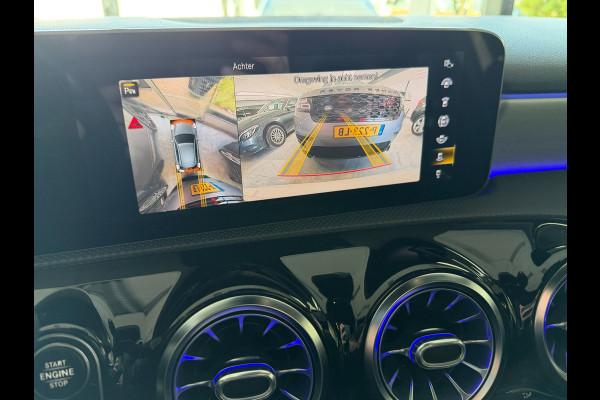 Mercedes-Benz A-Klasse 250 Premium Plus AMG-Pakket l Sfeerverlichting l Widescreen