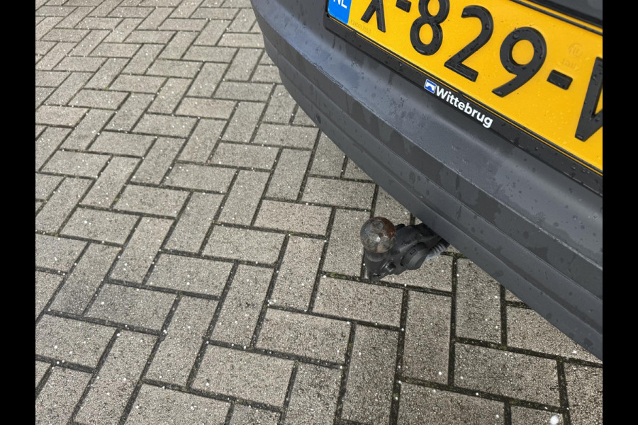 Volkswagen ID.4 Pro 77 kWh TREKHAAK | WINTERBANDENSET | CAMERA