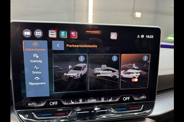 CUPRA Leon 1.5 TSI e-Hybrid VZ Extreme Pano|Sfeer|Key|Memory