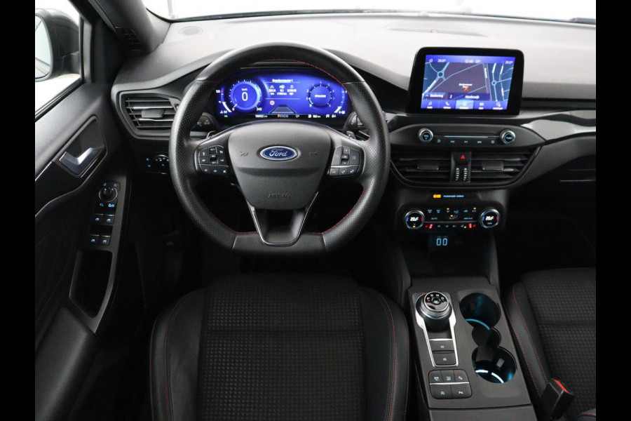 Ford Focus 1.5 EcoBoost ST Line X | Panoramadak | Trekhaak | Adaptive cruise | Stoelverwarming | Half leder | Camera | Carplay | Elektrische stoel | Stuurverwarming | Full LED | Navigatie | Climate control