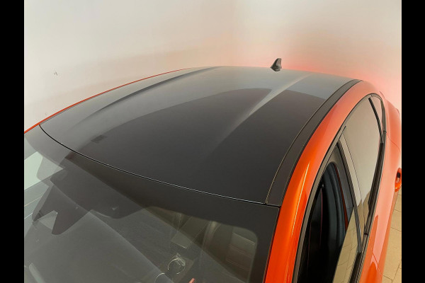 Renault Arkana 1.6 E-Tech Hybrid 145 R.S. Line AUTOMAAT AIRCO CLIMA NAVI CRUISE BT VELGEN METALLIC LAK PRIVACYGLAS NIEUWSTAAT