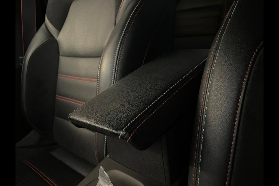 Renault Arkana 1.6 E-Tech Hybrid 145 R.S. Line AUTOMAAT AIRCO CLIMA NAVI CRUISE BT VELGEN METALLIC LAK PRIVACYGLAS NIEUWSTAAT