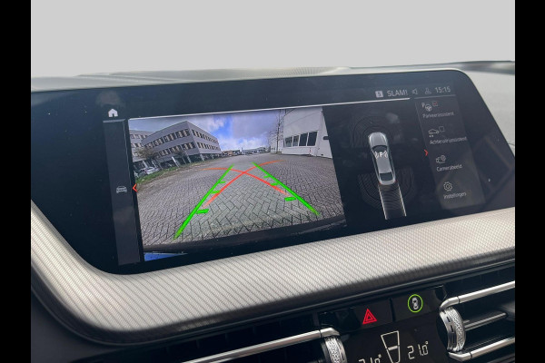 BMW 2 Serie Gran Coupé 218i Introduction Edition | M-pakket | Schuif/kanteldak | Leder | Shadow pack |