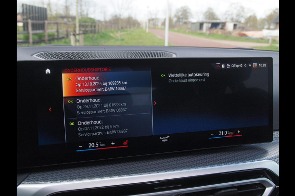 BMW i4 eDrive40 84 kWh | M-Pakket | Schuifdak | Camera | Dravitgrau metallic | NL-Auto |