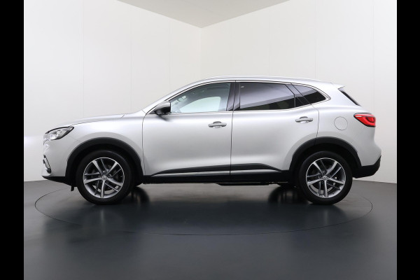 MG EHS 1.5 TGDI Luxury VAN € 26.900,- VOOR € 23.440,- UW LENTEVOORDEEL €3.460,-! | PHEV | MEGA COMPLEET!  | COMPLETE HISTORIE AANWEZIG | FABRIEKSGARANTIE T/M 11-2030 | 52km WLTP ELECTR RIJBEREIK, TOTAAL RIJBEREIK TOT 1.000km!