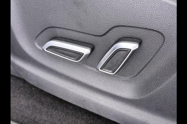 MG EHS 1.5 TGDI Luxury VAN € 26.900,- VOOR € 23.440,- UW LENTEVOORDEEL €3.460,-! | PHEV | MEGA COMPLEET!  | COMPLETE HISTORIE AANWEZIG | FABRIEKSGARANTIE T/M 11-2030 | 52km WLTP ELECTR RIJBEREIK, TOTAAL RIJBEREIK TOT 1.000km!