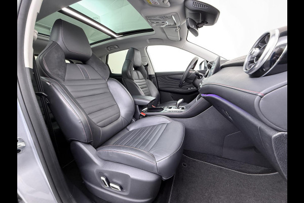 MG EHS 1.5 TGDI Luxury VAN € 26.900,- VOOR € 23.440,- UW LENTEVOORDEEL €3.460,-! | PHEV | MEGA COMPLEET!  | COMPLETE HISTORIE AANWEZIG | FABRIEKSGARANTIE T/M 11-2030 | 52km WLTP ELECTR RIJBEREIK, TOTAAL RIJBEREIK TOT 1.000km!