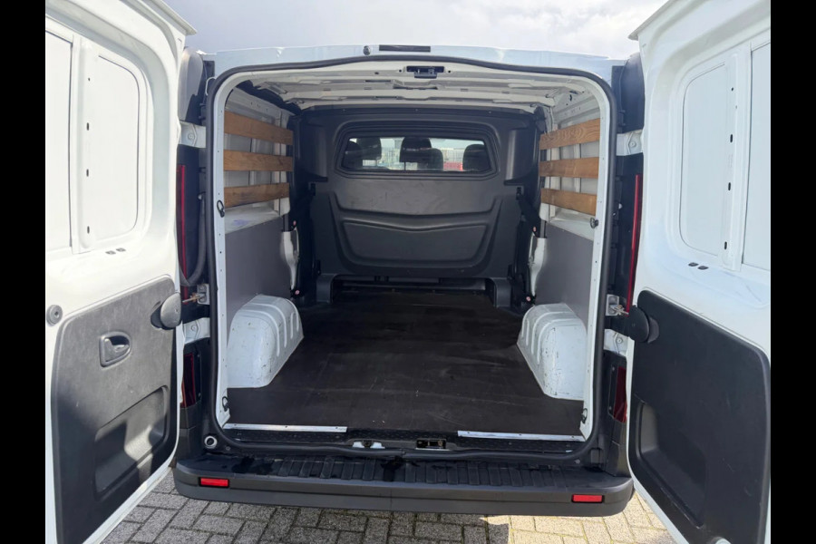 Renault Trafic 2.0 dCi 120 T29 L2H1 Double Cab