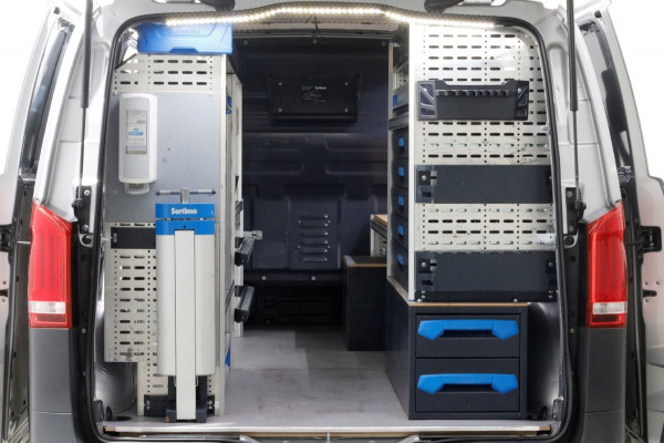 Mercedes-Benz Vito 114 CDI 136pk Compact 9G Automaat 2x Schuifdeur/LED/Camera/Inrichting 06-2022