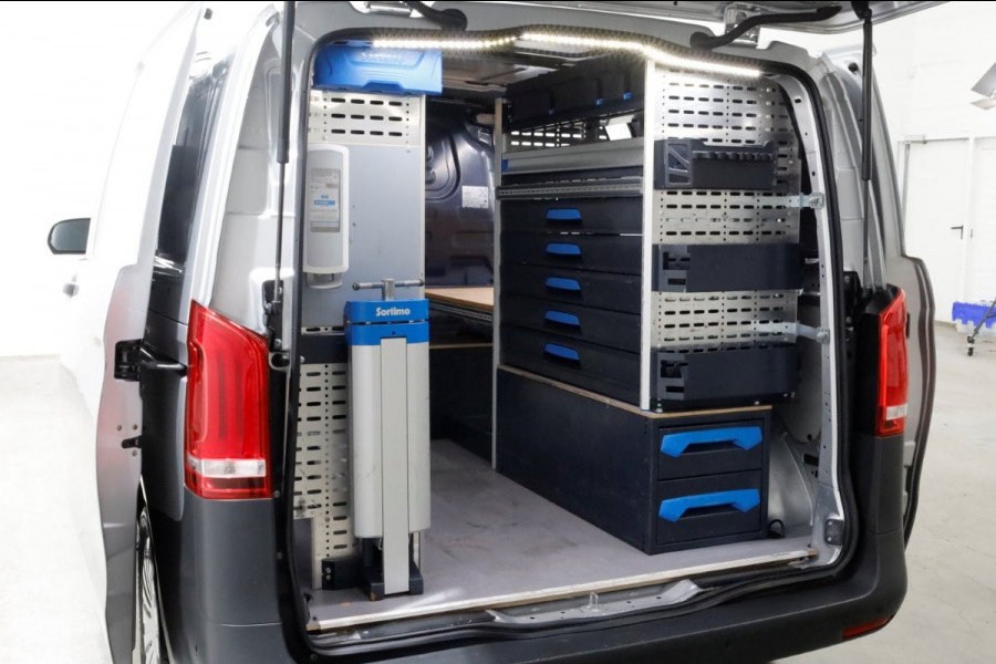 Mercedes-Benz Vito 114 CDI 136pk Compact 9G Automaat 2x Schuifdeur/LED/Camera/Inrichting 06-2022