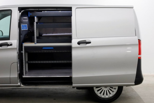 Mercedes-Benz Vito 114 CDI 136pk Compact 9G Automaat 2x Schuifdeur/LED/Camera/Inrichting 06-2022