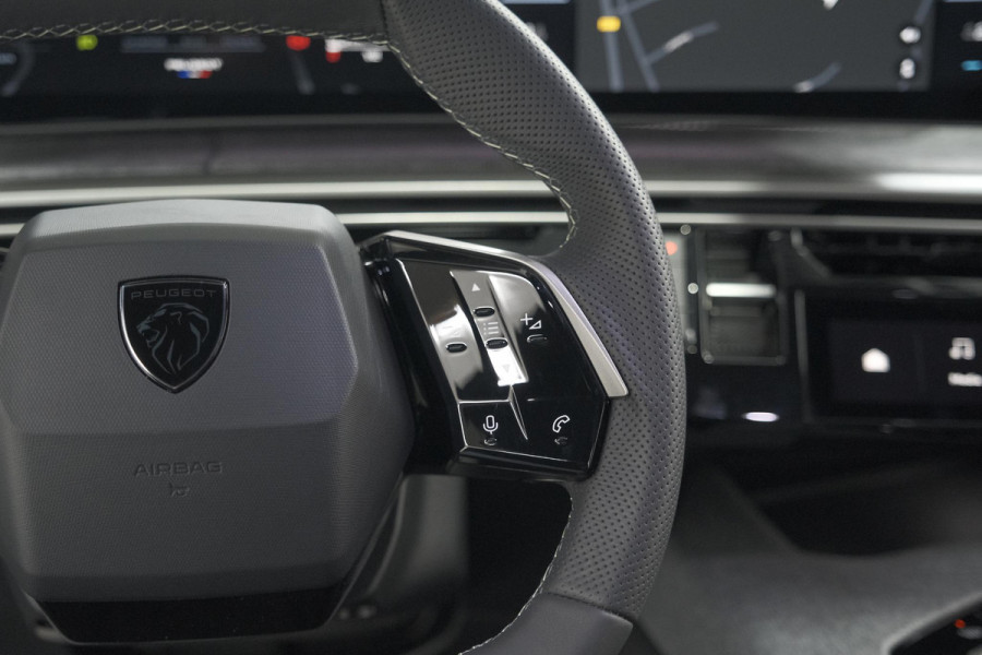 Peugeot 3008 1.2 Hybrid 145 GT | Adaptieve Cruise Control | Camera | Elektrische Kofferklep | Apple Carplay