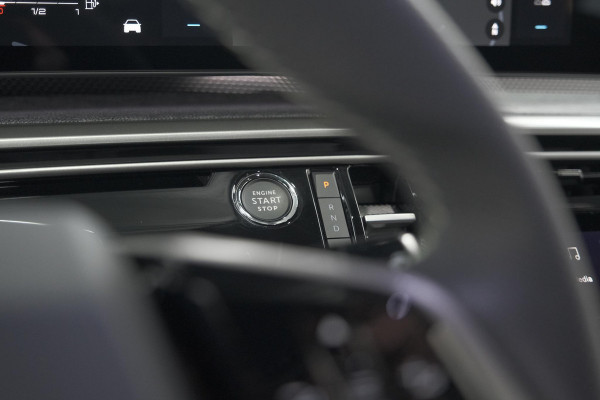 Peugeot 3008 1.2 Hybrid 145 GT | Adaptieve Cruise Control | Camera | Elektrische Kofferklep | Apple Carplay