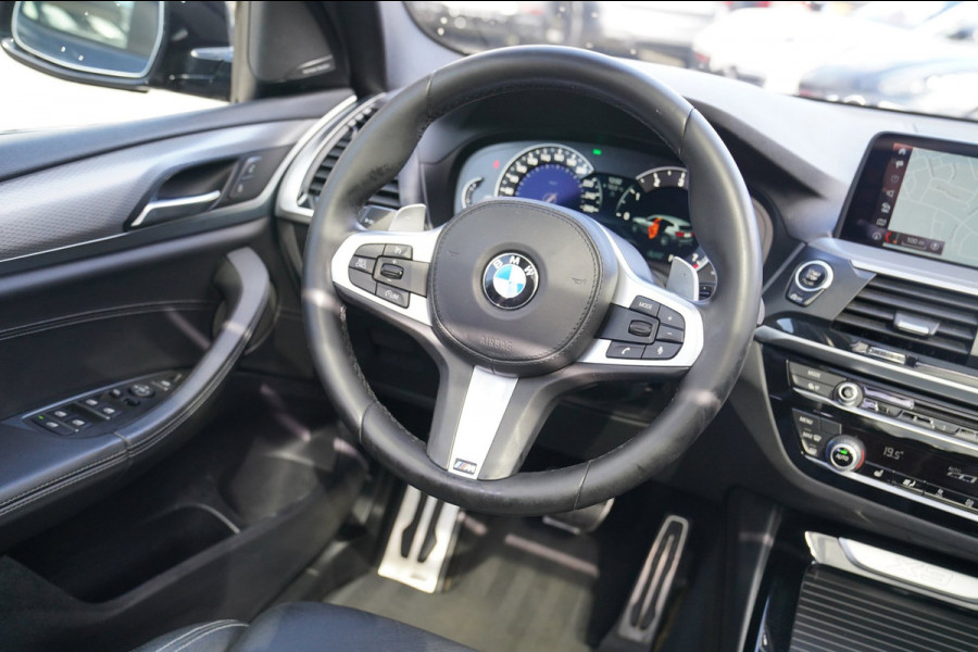 BMW X3 XDrive20i High Executive | M-pakket | BTW incl. | Panorama | Trekhaak | Harman Kardon | Facelift | 360cam | Stoelverwarming