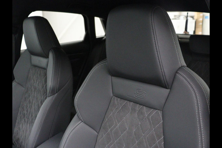 Audi A3 2.0 TFSI S3 quattro | Adaptive cruise | Bang & Olufsen | Matrix LED | Leder/Alcantara | Park Assist | Stoelverwarming | Virtual Cockpit | Carplay | Navigatie | Sportstoelen | Climate control