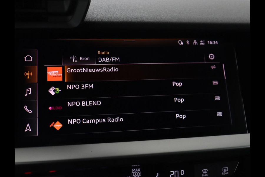 Audi A3 2.0 TFSI S3 quattro | Adaptive cruise | Bang & Olufsen | Matrix LED | Leder/Alcantara | Park Assist | Stoelverwarming | Virtual Cockpit | Carplay | Navigatie | Sportstoelen | Climate control