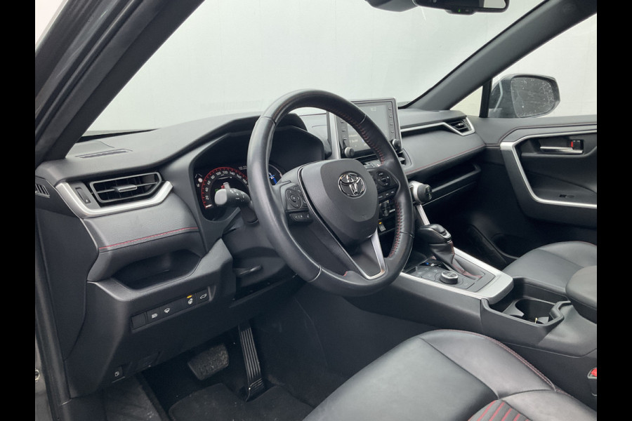Toyota RAV4 2.5 Hybrid AWD Plug-in Leer Stoel/Stuurverw Carplay Trekhaak Keyless PHEV