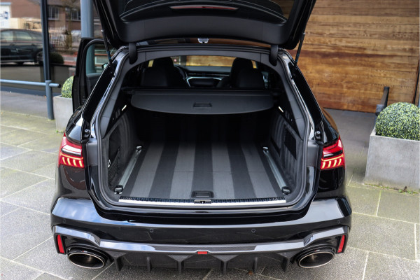 Audi RS6 4.0 V8 Quattro 793PK URBAN **Akrapovic/Eventuri/PPF/Carbon/Ceramic/Vossen/B&O**