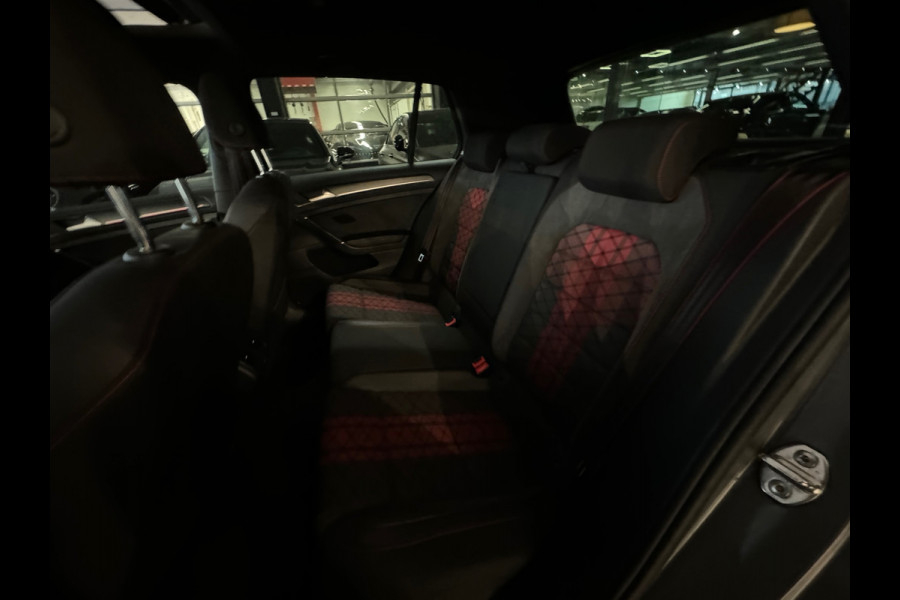 Volkswagen Golf 2.0 TSI GTI TCR Pano|Keyless|DCC|ACC|Camera