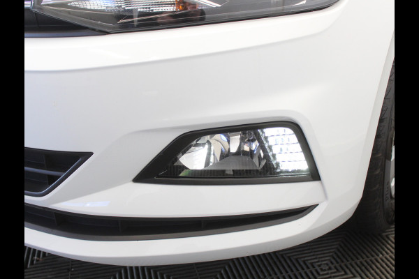 Volkswagen Polo 1.0 MPI Comfortline AIRCO | ADAPCRUISE | CARPLAY | NAVI | DAB | LED | STB