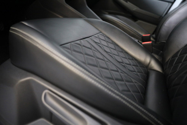 Volkswagen Caddy Cargo 2.0 TDI R Line / AUT / Leder / Digital Cockpit / Acc / Schuifdeur 2x / Stoelverwarming / Led / Pdc / 18 Inc