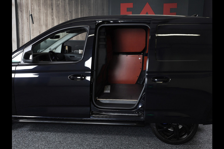 Volkswagen Caddy Cargo 2.0 TDI R Line / AUT / Leder / Digital Cockpit / Acc / Schuifdeur 2x / Stoelverwarming / Led / Pdc / 18 Inc