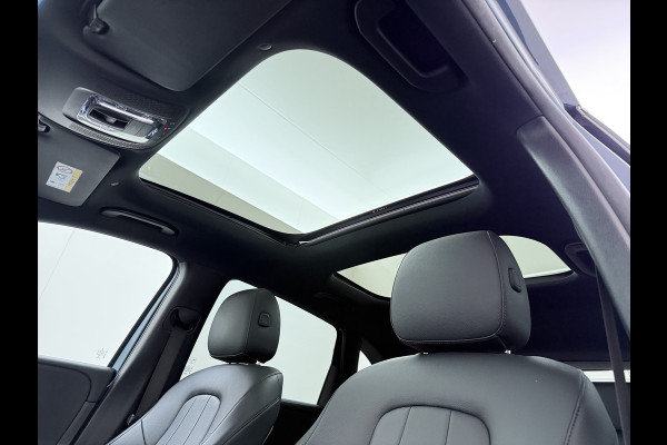 Mercedes-Benz B-Klasse 250e Luxury // Trekhaak // Panorama dak // Camera // MultiBeam LED // Sfeerverlichting // Stoelverwarming // Wide Screen