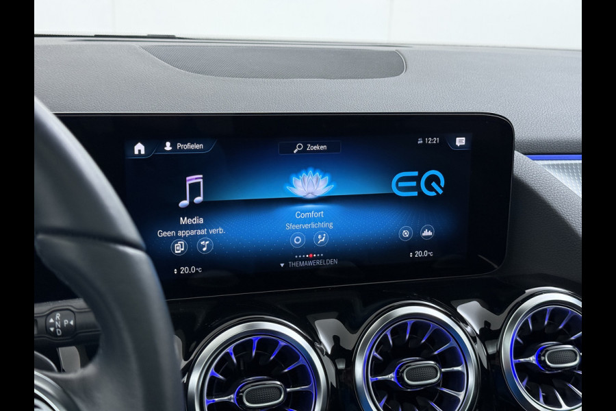 Mercedes-Benz B-Klasse 250e Luxury // Trekhaak // Panorama dak // Camera // MultiBeam LED // Sfeerverlichting // Stoelverwarming // Wide Screen