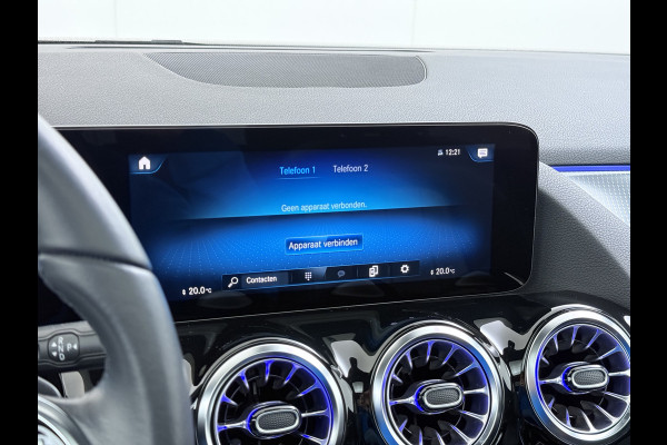 Mercedes-Benz B-Klasse 250e Luxury // Trekhaak // Panorama dak // Camera // MultiBeam LED // Sfeerverlichting // Stoelverwarming // Wide Screen