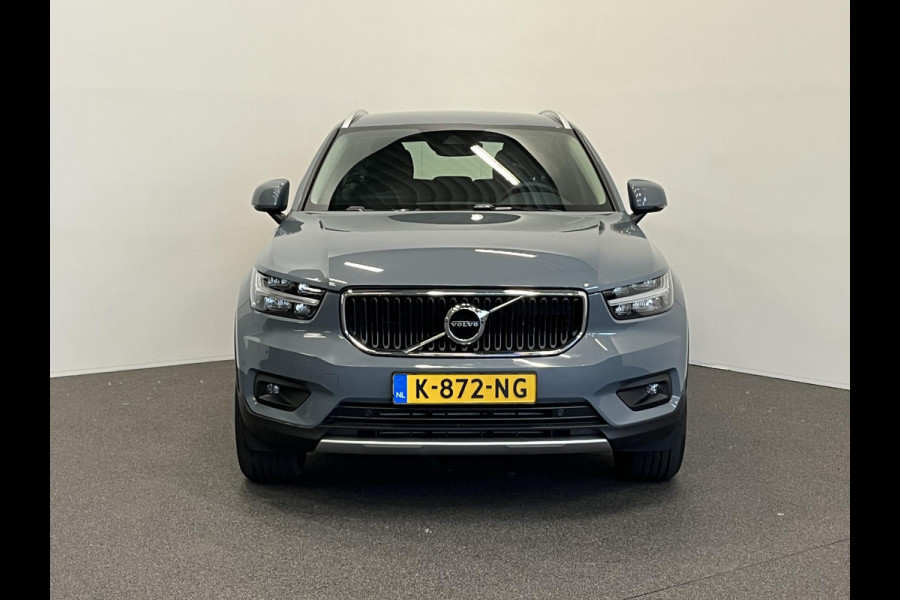 Volvo XC40 1.5 T2 Business Pro | Climate Control | Navigatie | Apple Carplay/Android Auto | PDC Achter | Trekhaak | Cruise Control | Lichtmetalen Velgen