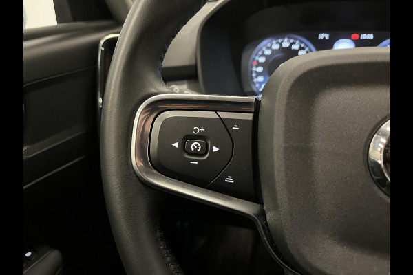 Volvo XC40 1.5 T2 Business Pro | Climate Control | Navigatie | Apple Carplay/Android Auto | PDC Achter | Trekhaak | Cruise Control | Lichtmetalen Velgen