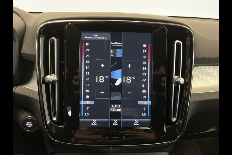 Volvo XC40 1.5 T2 Business Pro | Climate Control | Navigatie | Apple Carplay/Android Auto | PDC Achter | Trekhaak | Cruise Control | Lichtmetalen Velgen