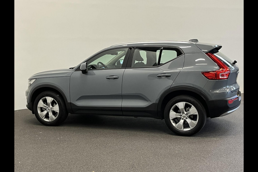 Volvo XC40 1.5 T2 Business Pro | Climate Control | Navigatie | Apple Carplay/Android Auto | PDC Achter | Trekhaak | Cruise Control | Lichtmetalen Velgen