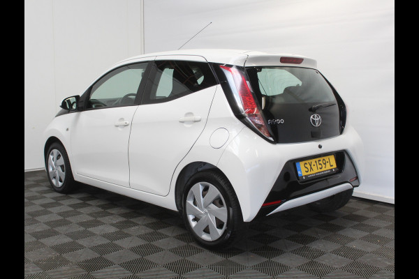 Toyota Aygo 1.0 VVT-i x-fun AIRCO | CAMERA | STB | LED | ELRM/SP | CV