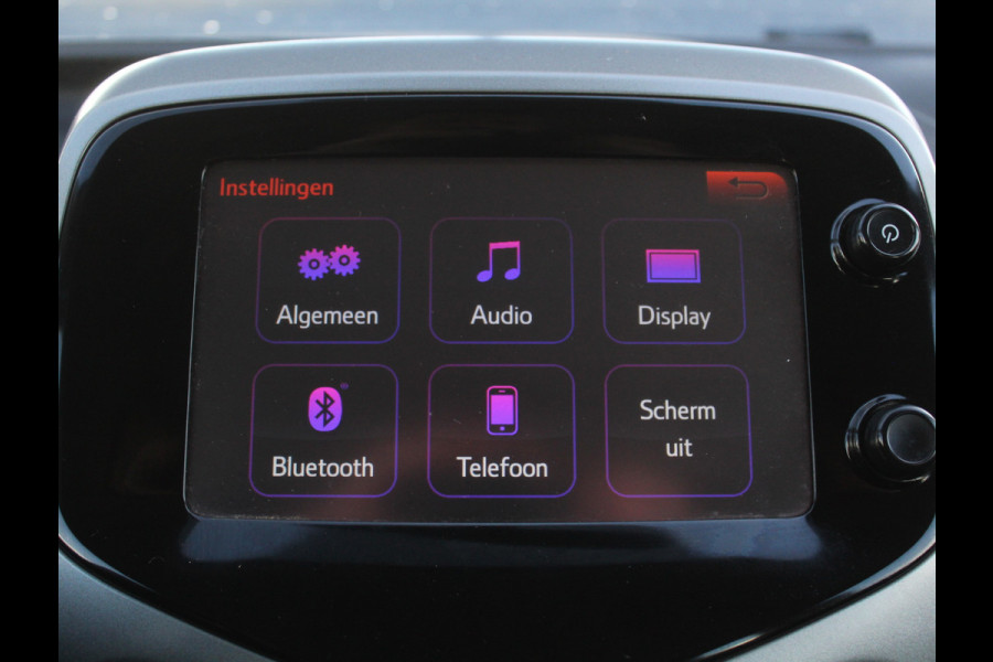 Toyota Aygo 1.0 VVT-i x-fun AIRCO | CAMERA | STB | LED | ELRM/SP | CV