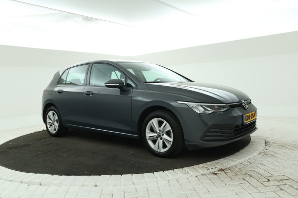 Volkswagen Golf 1.0 TSI Life Business 5 Deurs hb, Navigatie, Airco,