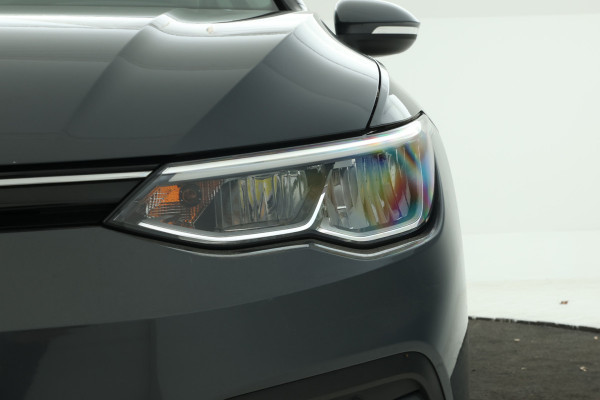 Volkswagen Golf 1.0 TSI Life Business 5 Deurs hb, Navigatie, Airco,