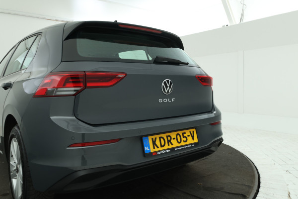 Volkswagen Golf 1.0 TSI Life Business 5 Deurs hb, Navigatie, Airco,