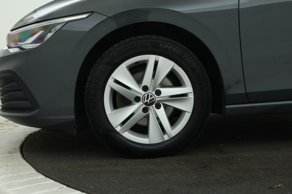 Volkswagen Golf 1.0 TSI Life Business 5 Deurs hb, Navigatie, Airco,