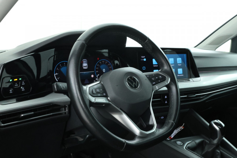 Volkswagen Golf 1.0 TSI Life Business 5 Deurs hb, Navigatie, Airco,