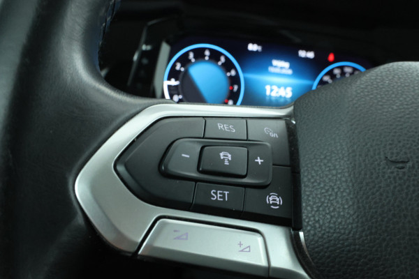 Volkswagen Golf 1.0 TSI Life Business 5 Deurs hb, Navigatie, Airco,