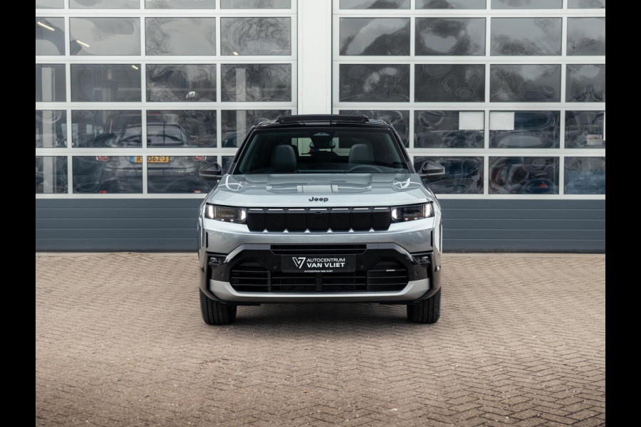 Jeep Compass 1.2 e-Hybrid First Edition | Uit voorraad leverbaar | Adapt. Cruise | Camera | Carplay | 18" | Elektr. A-Klep | Navi | Winter Pack | Schuif/Kanteldak