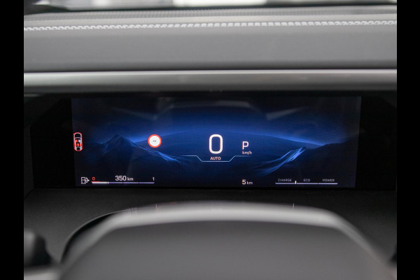 Jeep Compass 1.2 e-Hybrid First Edition | Uit voorraad leverbaar | Adapt. Cruise | Camera | Carplay | 18" | Elektr. A-Klep | Navi | Winter Pack | Schuif/Kanteldak